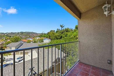 Newer three level Townhome, one block to the fabulous La Costa - photo 6