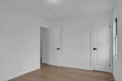 Charming Starter Home - Fully Renovated & Move-In Ready This - photo 7