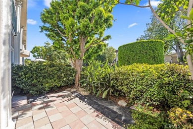 Beautiful Turn Key Corner Townhome in centrally located San - photo 17
