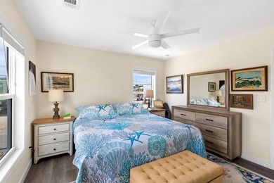 Where open water sunrise views and world-class boating meet - photo 22