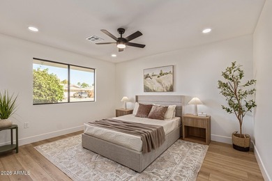 E X Q U I S I T E Golf Course Residence. Inside, you'll find a