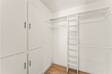 Beautiful Turn Key Corner Townhome in centrally located San - photo 30