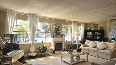 (private lake, pond, creek) Home For Sale in Vero Beach Florida