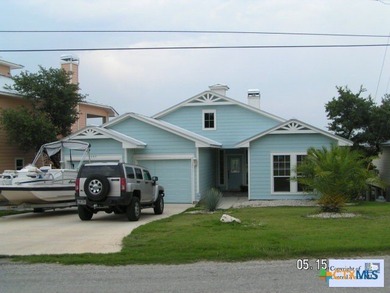 Canyon Lake Home For Sale in Canyon Lake Texas