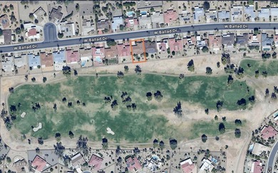 E X Q U I S I T E Golf Course Residence. Inside, you'll find a