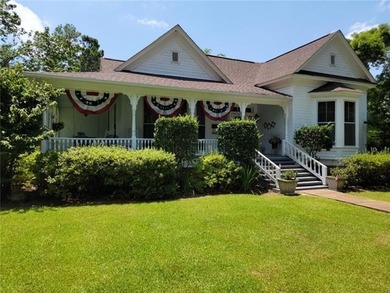 Red River Home For Sale in Colfax Louisiana