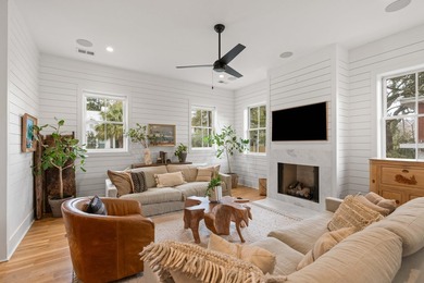 3,000 SF + 1,000 SF ADU!! Nestled in the heart of Old Mount - photo 7