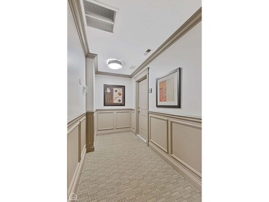 Fluid Integration of a Curated Gallery with Cohesive Design - photo 6