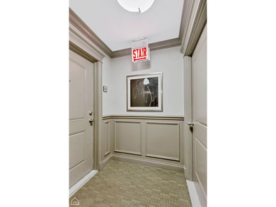 Fluid Integration of a Curated Gallery with Cohesive Design - photo 7