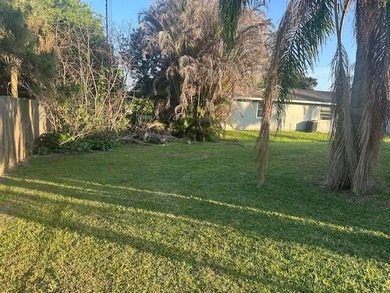 Cute cozy home in the heart of Indian River Estates! NO HOA - photo 11