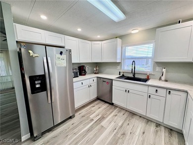 Beautifully updated 2-bedroom, 2-bath manufactured home in the - photo 8