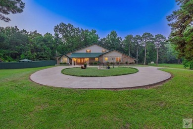 Additional listing photo 1