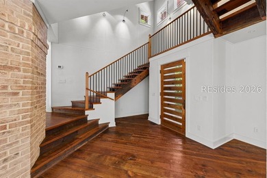 Designed to blend contemporary architecture with classic - photo 3
