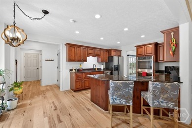 Move-in ready home with beautiful Lake Hartwell view and major - photo 16