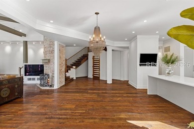 Designed to blend contemporary architecture with classic - photo 7