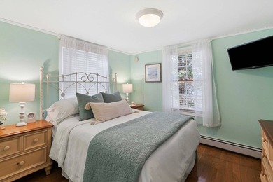 Rarely does a waterfront property come on the market in this - photo 17
