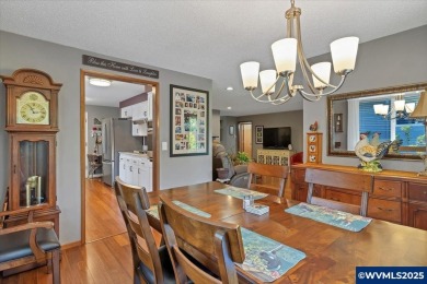 One of the most beautiful homes in Salemtowne! Fully updated