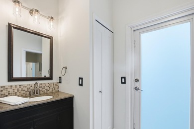 100% Move-In Ready! Beautifully updated and bright Monarch - photo 27