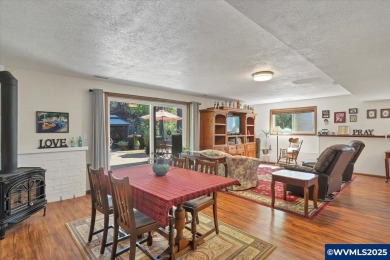 One of the most beautiful homes in Salemtowne! Fully updated