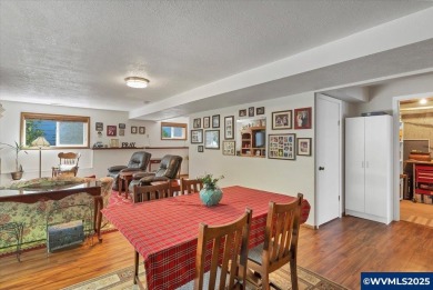 One of the most beautiful homes in Salemtowne! Fully updated