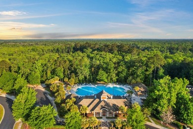 Tucked away on a quiet cul-de-sac in the gated Intracoastal - photo 37