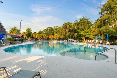 Tucked away on a quiet cul-de-sac in the gated Intracoastal - photo 43