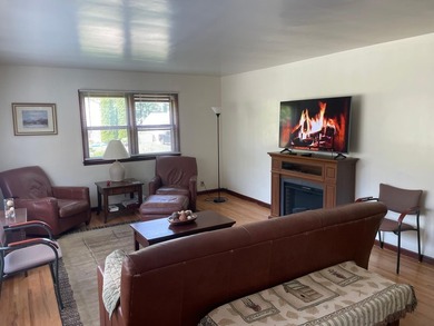 This inviting 4-bedroom, 2 bath home offers a bright layout with - photo 3