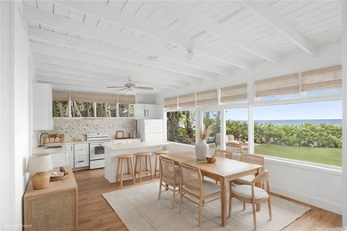 Set directly on the sand at world-famous Sunset Beach, this - photo 7