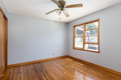 This 4 unit investment property offers strong income potential - photo 12