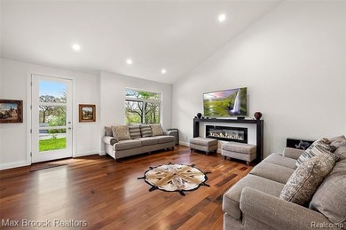 **OPEN HOUSE SUNDAY JUNE 28th 12-2PM** Newly built in 2025, set - photo 12