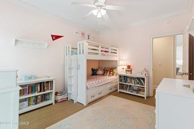 Nestled beneath a mature oak tree and surrounded by established - photo 13