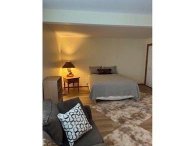 Great ground floor location with southern exposure and facing - photo 14