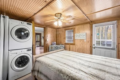 Delightful cabin style cottage on 6.60 surveyed beautiful - photo 15