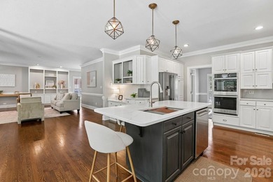 Experience the ultimate blend of location, custom quality - photo 17