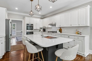 Experience the ultimate blend of location, custom quality - photo 19