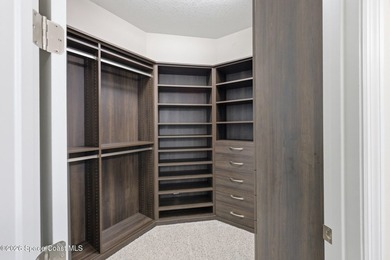 Welcome to waterfront living in the desirable Loren Cove - photo 21