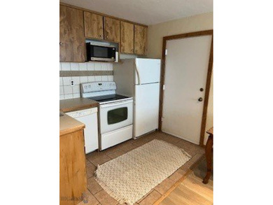 Great ground floor location with southern exposure and facing - photo 22