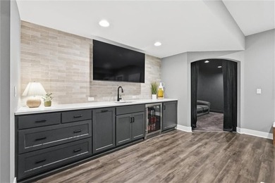 Located in the Clubhouse Cottages of Lakewood, this maintenance - photo 22