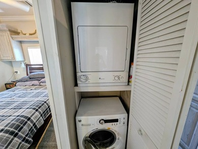 MOVE-IN READY 2019 PARK MODEL HOME IN DESIRABLE RIVER VISTA 55+ - photo 22