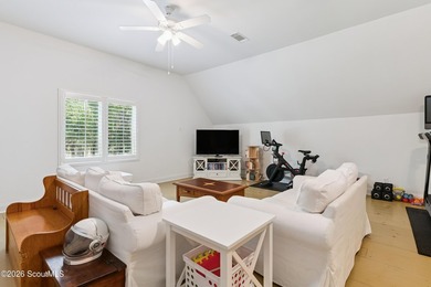 Nestled beneath a mature oak tree and surrounded by established - photo 26