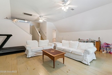 Nestled beneath a mature oak tree and surrounded by established - photo 27