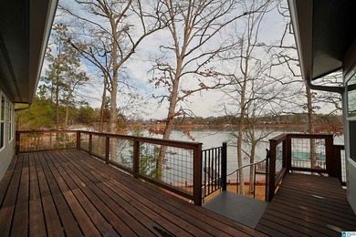 HUGE PRICE REDUCTION!!!!Recently remodeled 4BR/3BA lake home on - photo 28