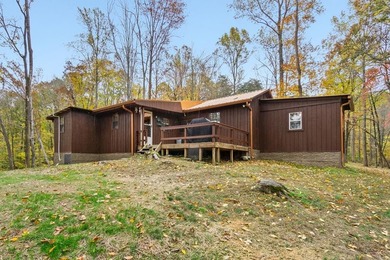 Delightful cabin style cottage on 6.60 surveyed beautiful - photo 29