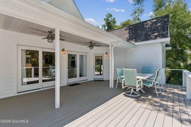 Nestled beneath a mature oak tree and surrounded by established - photo 31