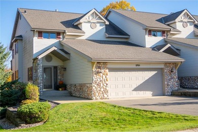 Lake Townhome/Townhouse For Sale in Alexandria, Minnesota