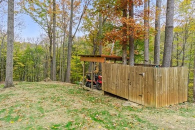 Delightful cabin style cottage on 6.60 surveyed beautiful - photo 31