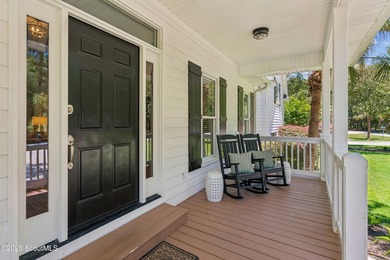 Nestled beneath a mature oak tree and surrounded by established - photo 33