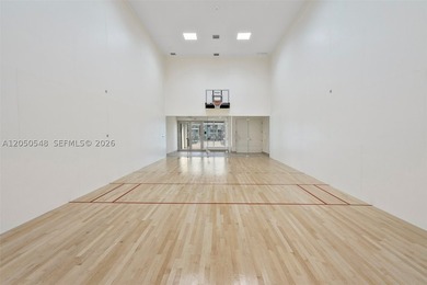Super Popular Money Maker 3Br/2.5Ba Corner  Residence with Ocean - photo 39