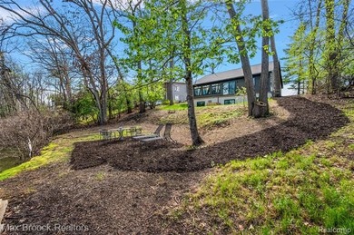 **OPEN HOUSE SUNDAY JUNE 28th 12-2PM** Newly built in 2025, set - photo 41