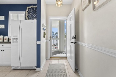 Look at this beautifully furnished 2 bedroom, 2 bath condo - photo 2